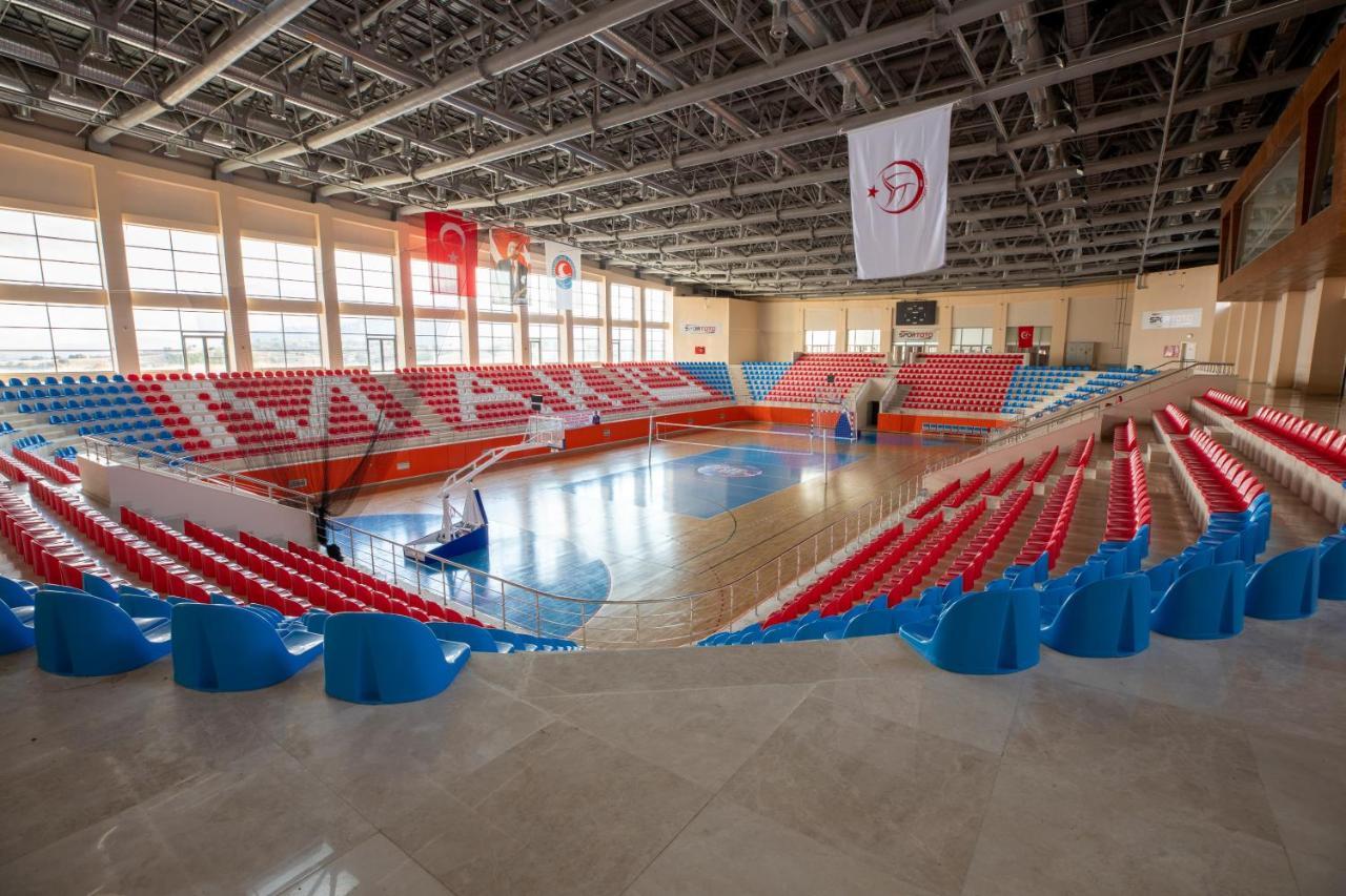 Lavanta Tepesi Hotel Ve Spor Tesisleri 布尔杜尔 外观 照片