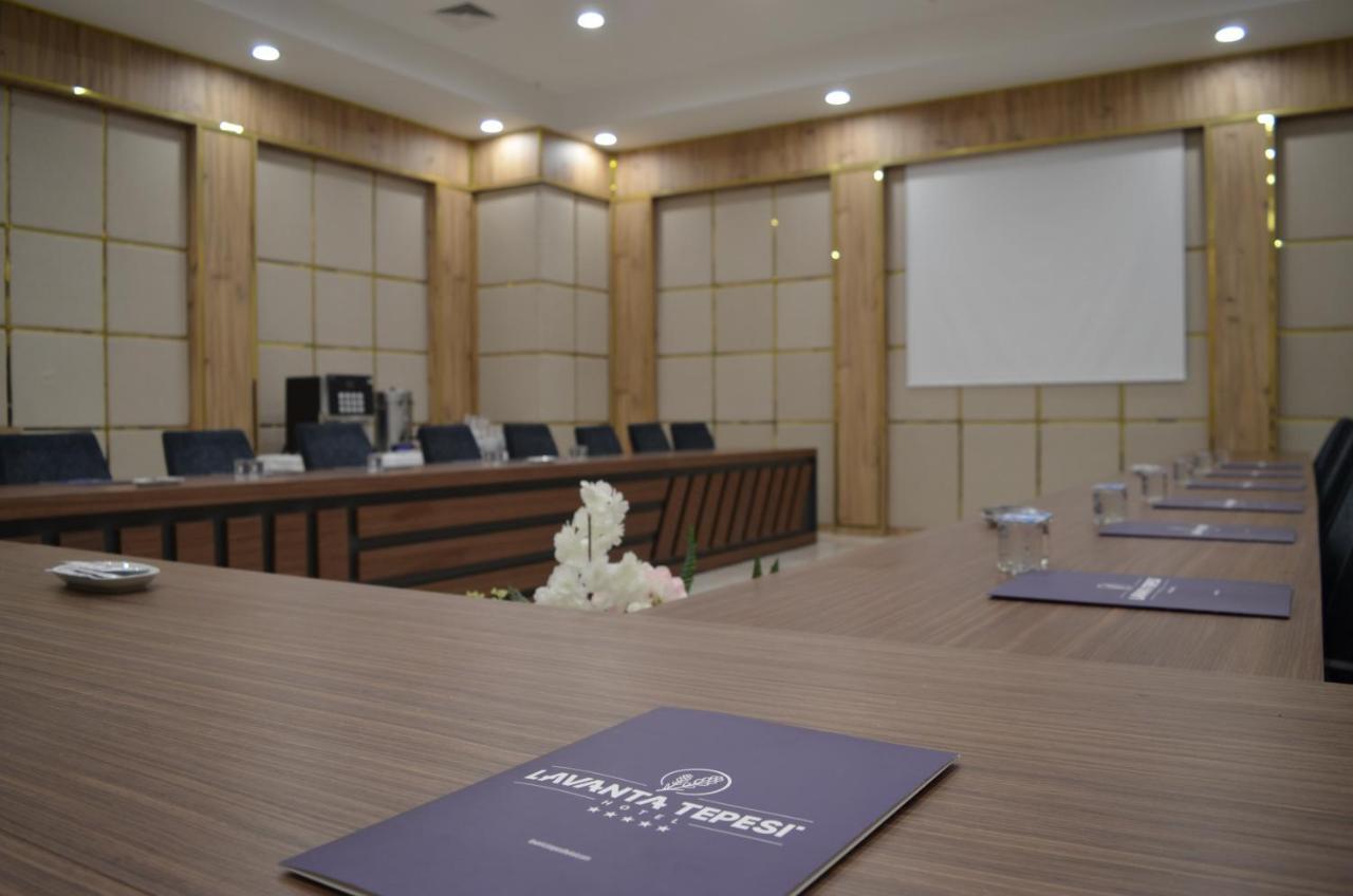 Lavanta Tepesi Hotel Ve Spor Tesisleri 布尔杜尔 外观 照片